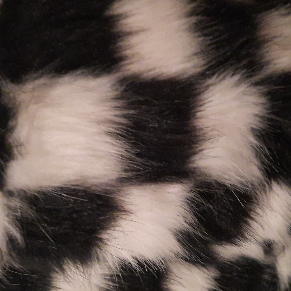 A bootie Back and White - Picture 10 of 10
